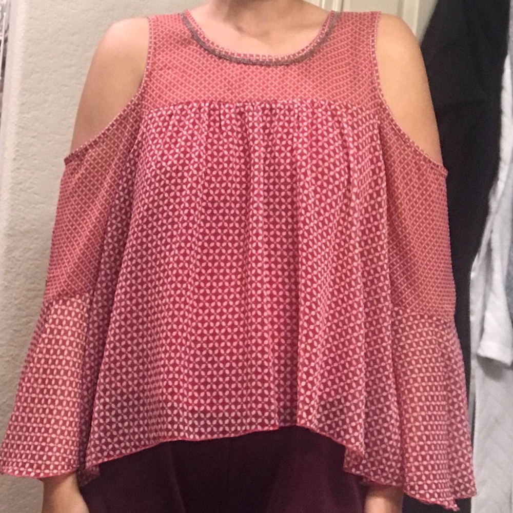 ❤️Lucky Brand Red Top Bell Sleeves